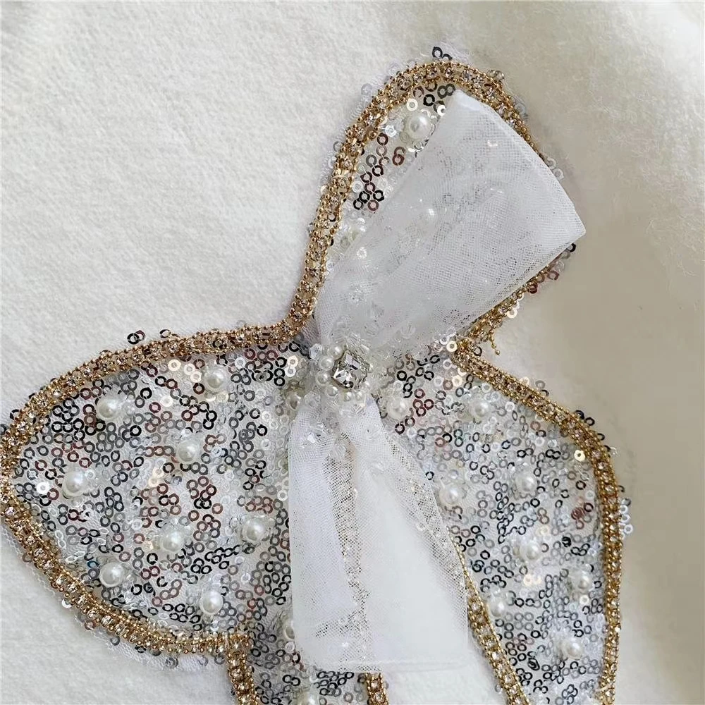 2020 Autumn New Bowknot Beaded Sequins Three-Dimensional Decoration White Round Neck Pullover Women
2020 Autumn New Bowknot Beaded Sequins Three-Dimensional Decoration White Round Neck Pullover Women