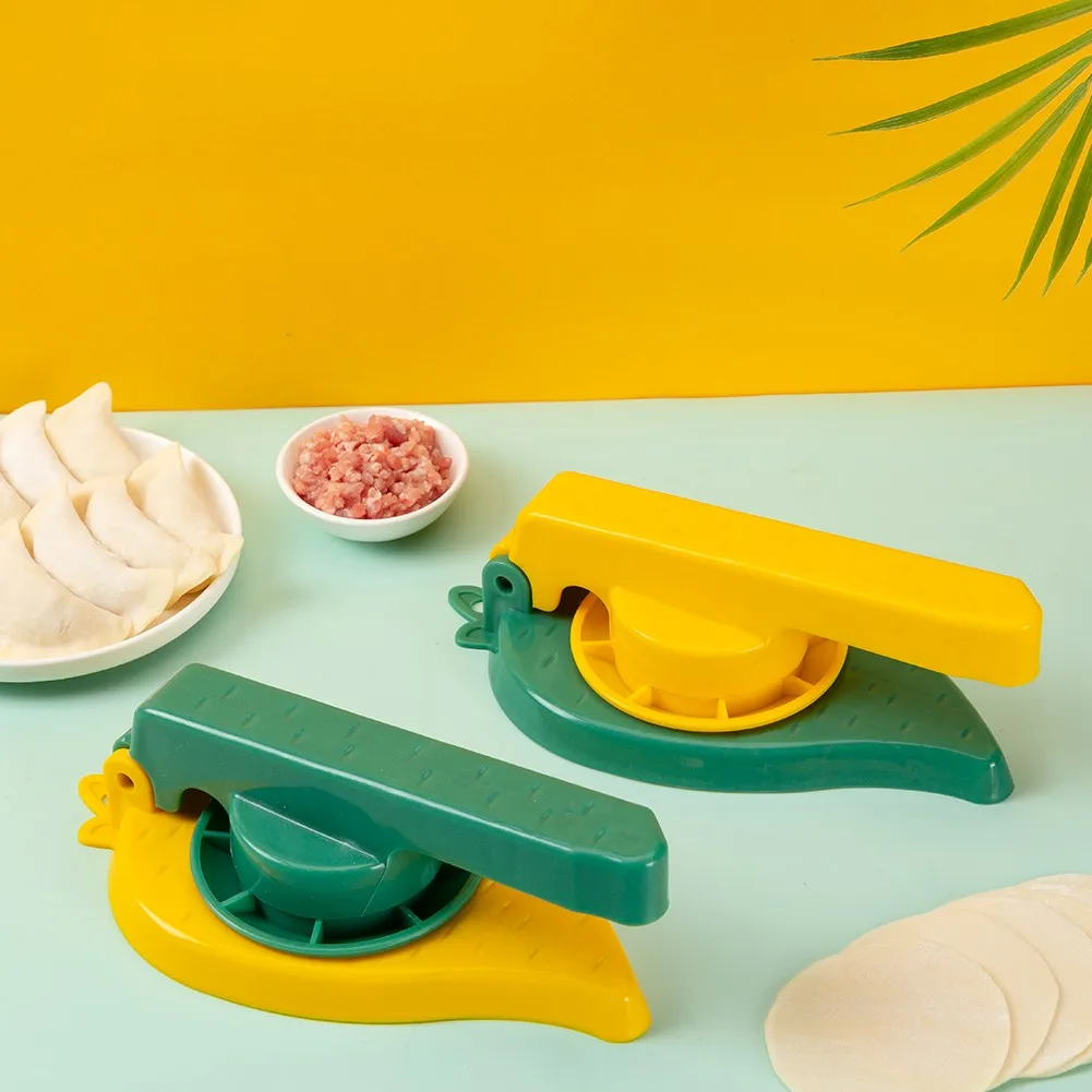 1PC Artifact For Pressing Dumpling Skins Home Tool Pressing Small-Sized Mould Lazy Home Paste Tool Green-yellow, Yellow-green
1PC Artifact For Pressing Dumpling Skins Home Tool Pressing Small-Sized Mould Lazy Home Paste Tool Green-yellow, Yellow-green