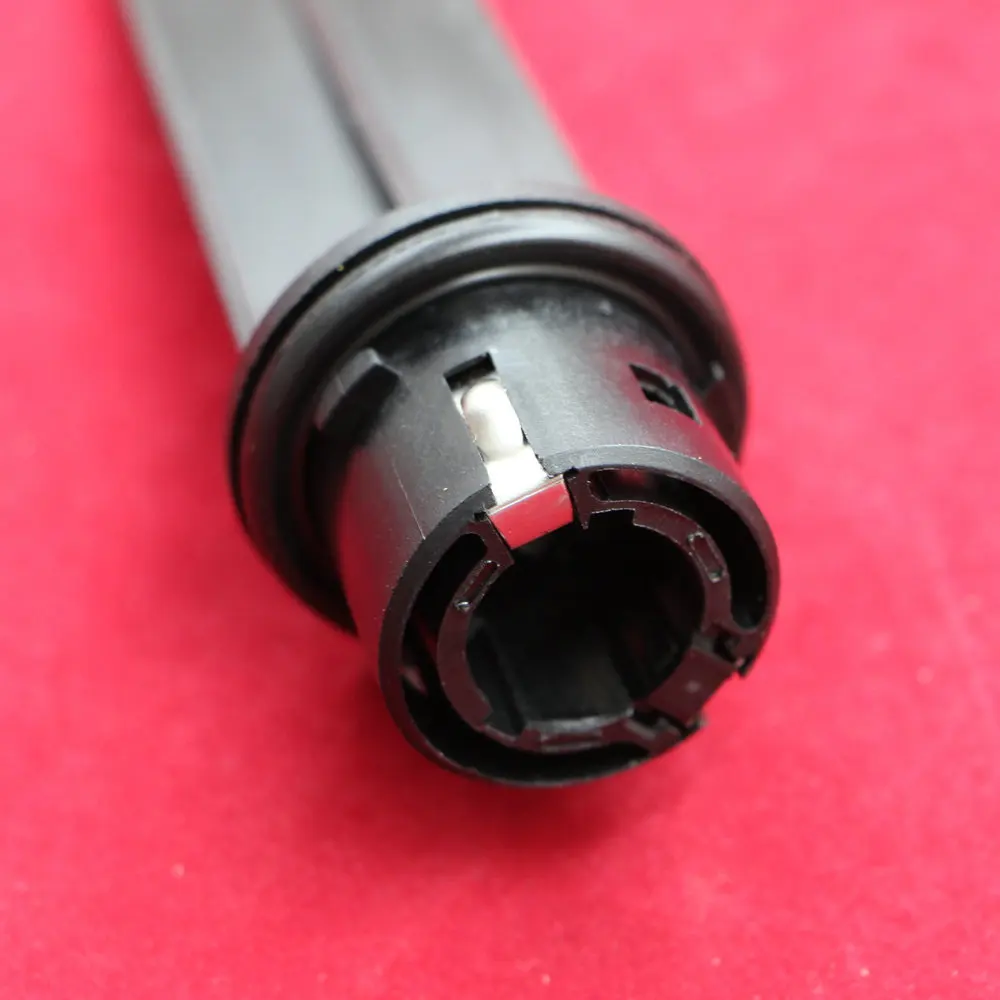 Apply to POLO 2002-2005 year Headlight front turn signal base Turn signal lamp holder Bulb base 6Q0 953 123 6Q0953123
Apply to POLO 2002-2005 year Headlight front turn signal base Turn signal lamp holder Bulb base 6Q0 953 123 6Q0953123