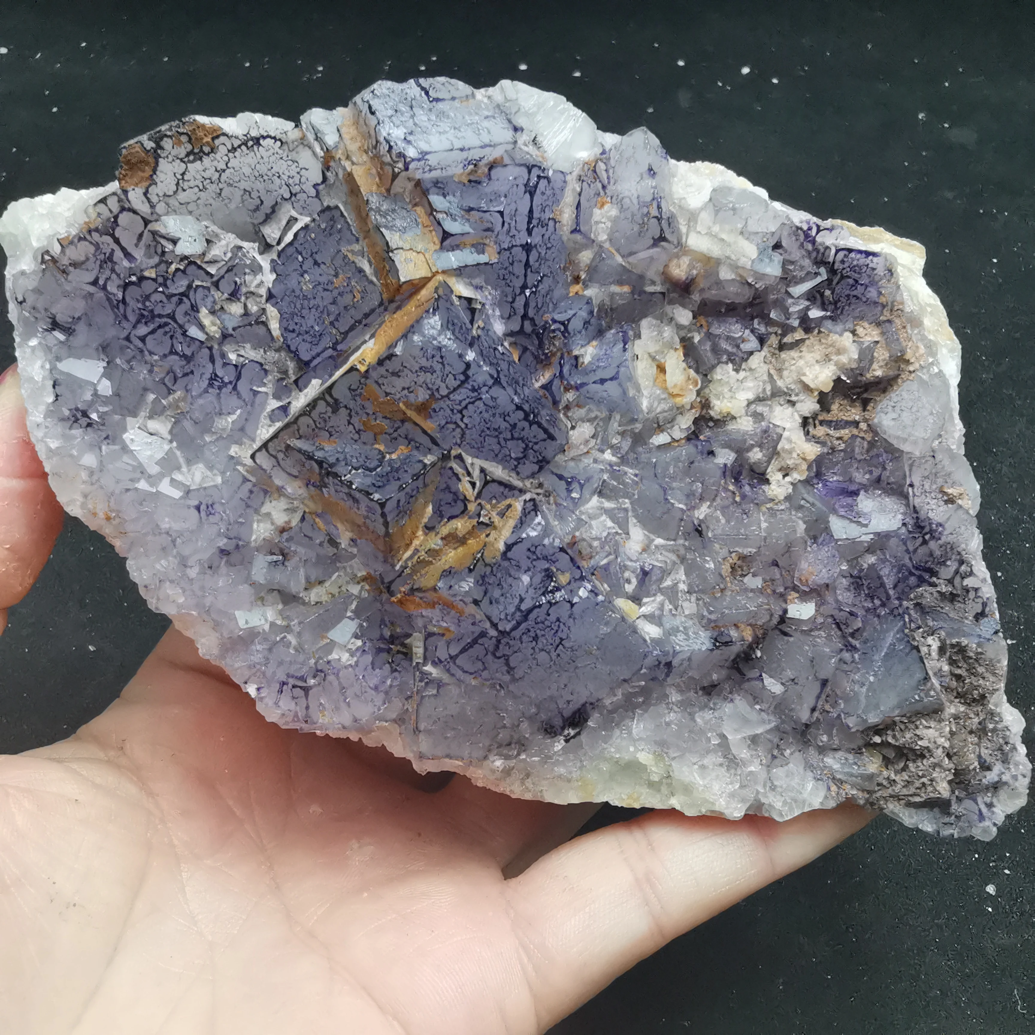 555.6gNatural purple edge Fluorite Crystal quartz mineral specimen healing energy raw stone teaching specimen home decoration 
555.6gNatural purple edge Fluorite Crystal quartz mineral specimen healing energy raw stone teaching specimen home decoration