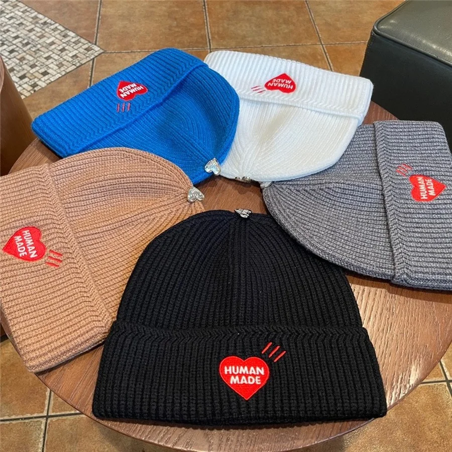 Шапка-бини с вышивкой в форме сердца, лучшее качество, оптовая продажа
Шапка-бини с вышивкой в форме сердца, лучшее качество, оптовая продажа