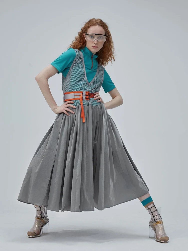 2020SS NEW COLLECTION Original Design See Through Mesh Patchwork Pleated Long Dress Women
2020SS NEW COLLECTION Original Design See Through Mesh Patchwork Pleated Long Dress Women