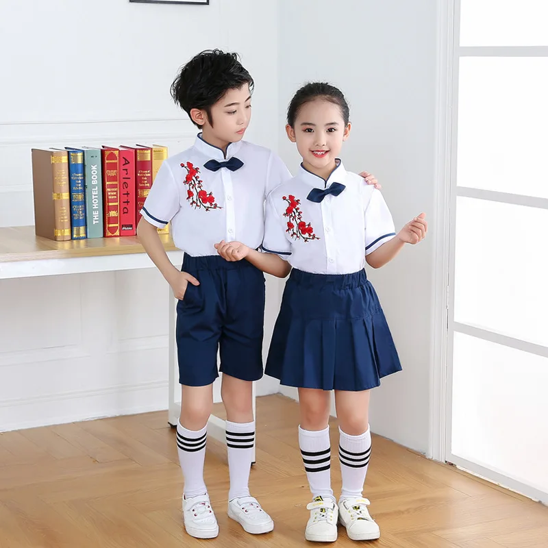 Children's performance clothing, kindergarten class summer boys girls short-sleeved suits, primary and secondary school uniforms
Children's performance clothing, kindergarten class summer boys girls short-sleeved suits, primary and secondary school uniforms