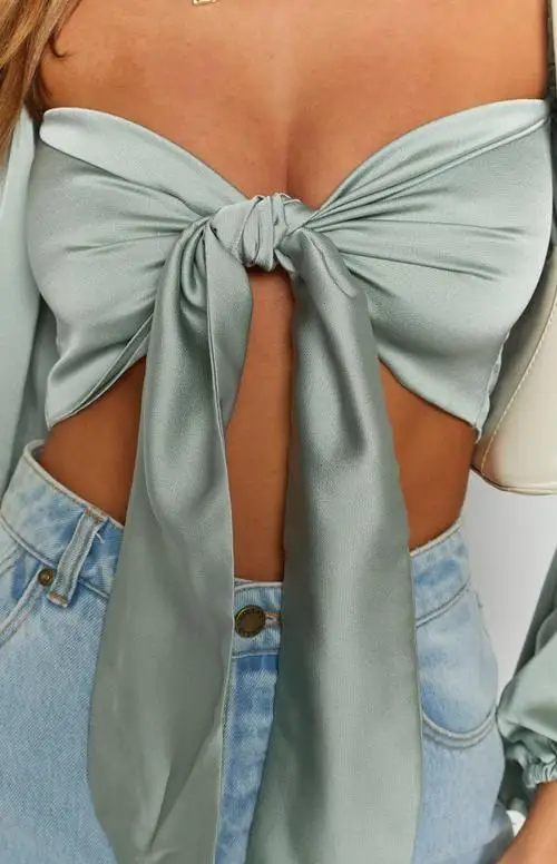 Long Sleeves Satin Silk Crop Blouses and Shirts Women Blue Green Vintage Elegant Square Neck Hollow Out Bow Puff Sleeve Top 2021
Long Sleeves Satin Silk Crop Blouses and Shirts Women Blue Green Vintage Elegant Square Neck Hollow Out Bow Puff Sleeve Top 2021