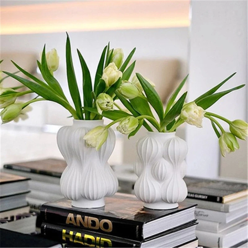 Nordic Simple Relief Individuality Ceramics White Vase Modern Home Decor Dried Flowers Living Room Decoration Accessories A3482
Nordic Simple Relief Individuality Ceramics White Vase Modern Home Decor Dried Flowers Living Room Decoration Accessories A3482