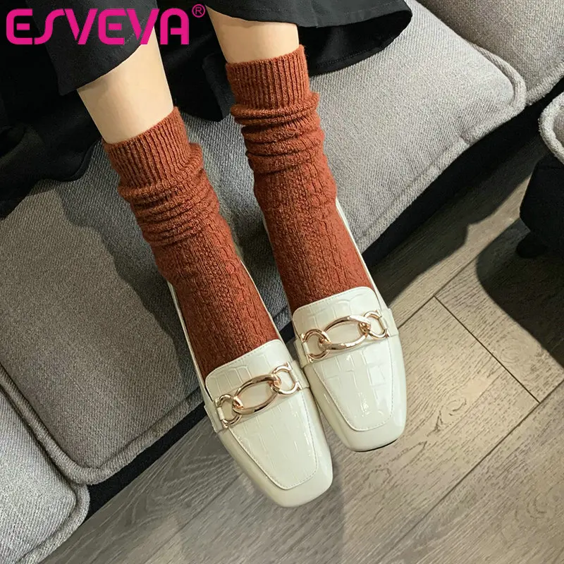ESVEVA 2021 Summer Cow Patent Leather Square Toe Ladies Pumps Spring Metal Decoration Square Heel Women Shoes Big Size 34-43
ESVEVA 2021 Summer Cow Patent Leather Square Toe Ladies Pumps Spring Metal Decoration Square Heel Women Shoes Big Size 34-43