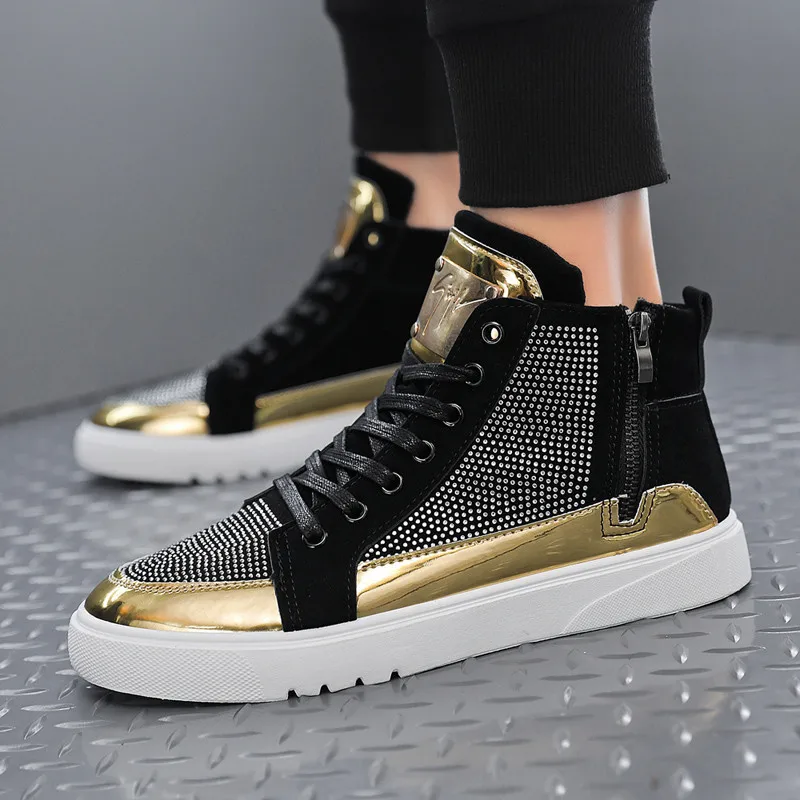 2021 Fashion Luxury Sequins Men Shoes Flat Skateboard Shoes High Top Men Glitter Sneakers Comfort Casual Vulcanize Men Footwear
2021 Fashion Luxury Sequins Men Shoes Flat Skateboard Shoes High Top Men Glitter Sneakers Comfort Casual Vulcanize Men Footwear