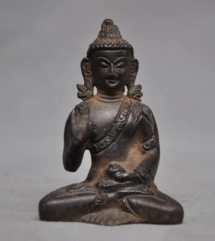 wedding decoration Old tibet buddhism temple bronze Sakyamuni Bhaisajyaguru Medicine Buddha statue
wedding decoration Old tibet buddhism temple bronze Sakyamuni Bhaisajyaguru Medicine Buddha statue