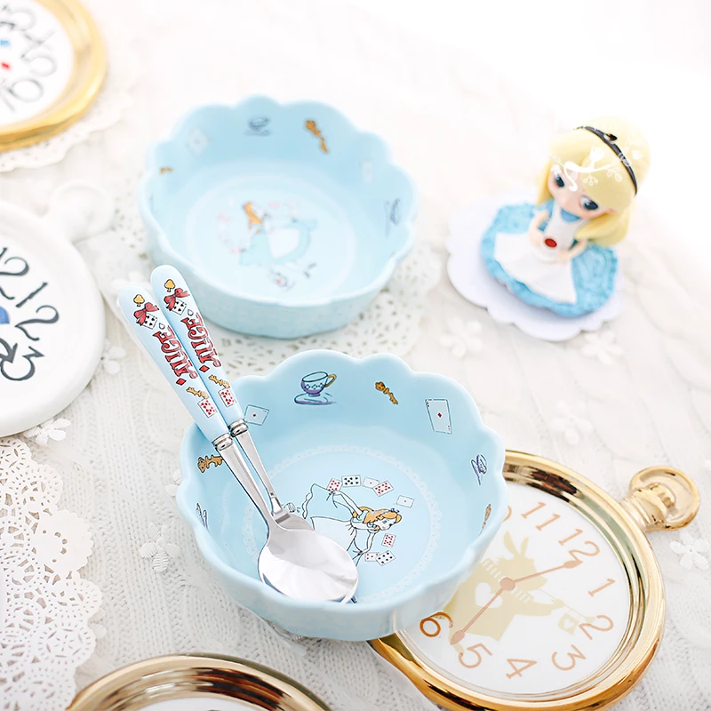 Zq Macaron Girl Heart Alice Ice Blue керамическая Салатница лепестковая миска 2 
Zq Macaron Girl Heart Alice Ice Blue керамическая Салатница лепестковая миска 2