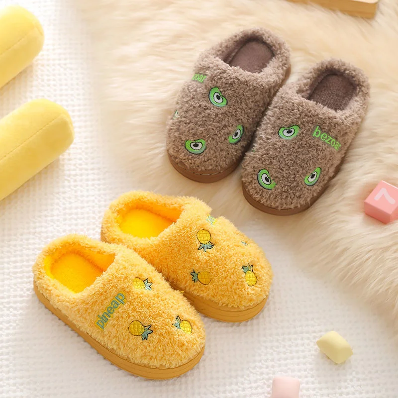 Children's Cotton Slippers Winter Cartoon Fruit Plush Boys And Girls Keep Warm Soft Children Flat girls Slippers platforms
Children's Cotton Slippers Winter Cartoon Fruit Plush Boys And Girls Keep Warm Soft Children Flat girls Slippers platforms