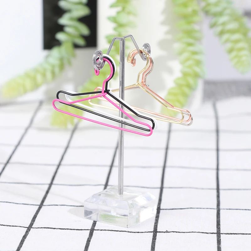 5pcs 65mm Mini Dollhouse Miniature Hangers Clothes Doll Wardrobe Accessory for 1/6 doll house or dolls
5pcs 65mm Mini Dollhouse Miniature Hangers Clothes Doll Wardrobe Accessory for 1/6 doll house or dolls