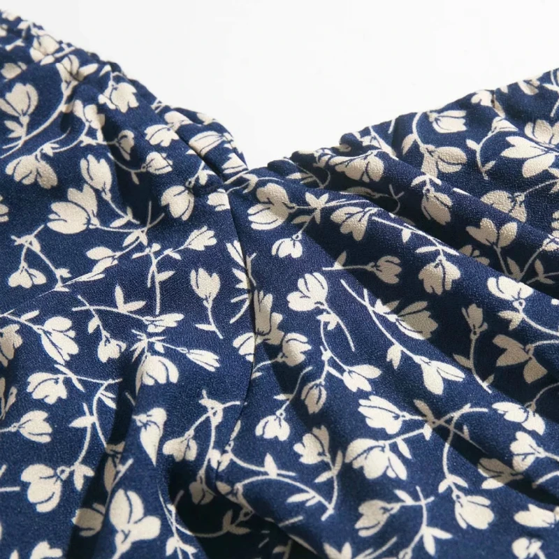 Women Elegant A-line Floral Print Long Dress Elastic High Waist Female Ruffles Dress Boho Ladies Puff Sleeve Summer Dresses
Women Elegant A-line Floral Print Long Dress Elastic High Waist Female Ruffles Dress Boho Ladies Puff Sleeve Summer Dresses