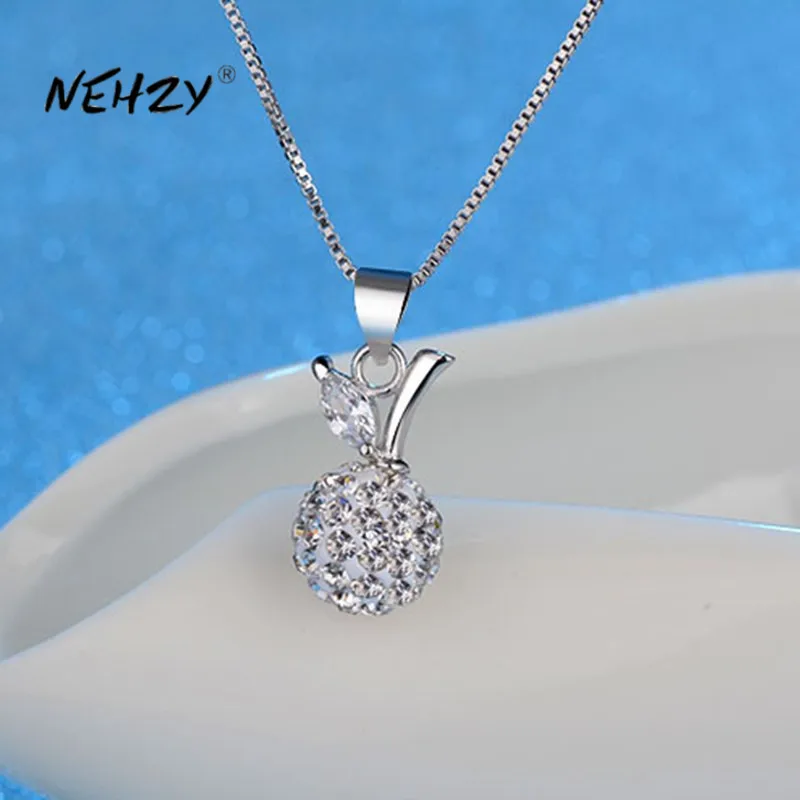 NEHZY S925 Stamp Silver New Woman Fashion Jewelry High Quality Crystal Ball Zircon Apple Pendant Necklace Length 45cm
NEHZY S925 Stamp Silver New Woman Fashion Jewelry High Quality Crystal Ball Zircon Apple Pendant Necklace Length 45cm