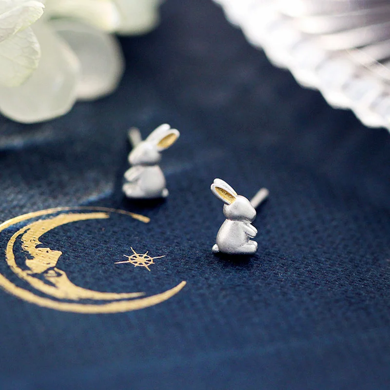100% Real 925 Sterling Silver Cute Mini Animal 3D Rabbit Stud Earrings for Women Kid Teen Girls Korean Fashion Fine Jewelry Gift
100% Real 925 Sterling Silver Cute Mini Animal 3D Rabbit Stud Earrings for Women Kid Teen Girls Korean Fashion Fine Jewelry Gift