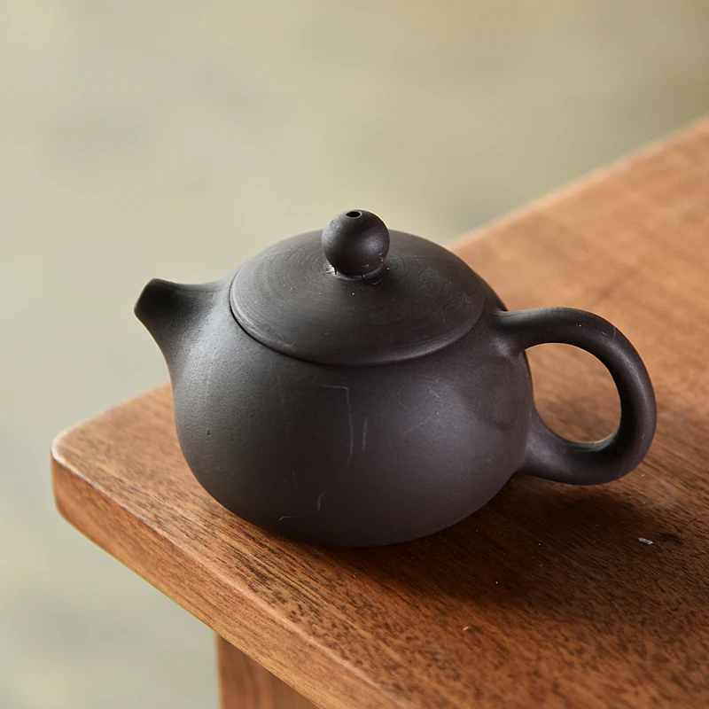 

180ml Cute Purple Clay Teapots Tie Guan Yin Kettle Tea Pot Traditional China Gongfu Tea Drinkware Chinese Kungfu Tea Cup Set