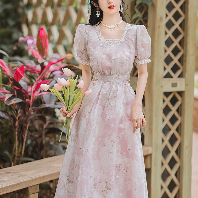 Women's Casual Floral Print Square Collor Short Sleeve Summer Lace Floral Dress Princess Dress High Waist Long Maxi Dresses
Women's Casual Floral Print Square Collor Short Sleeve Summer Lace Floral Dress Princess Dress High Waist Long Maxi Dresses