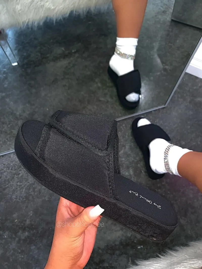 Fashion Women Slippers Hook&Loop Toe Lightcolor Platform Flat Heel Non Slip Thick Sole Outside Slides Casual Shoes Ladies Female
Fashion Women Slippers Hook&Loop Toe Lightcolor Platform Flat Heel Non Slip Thick Sole Outside Slides Casual Shoes Ladies Female