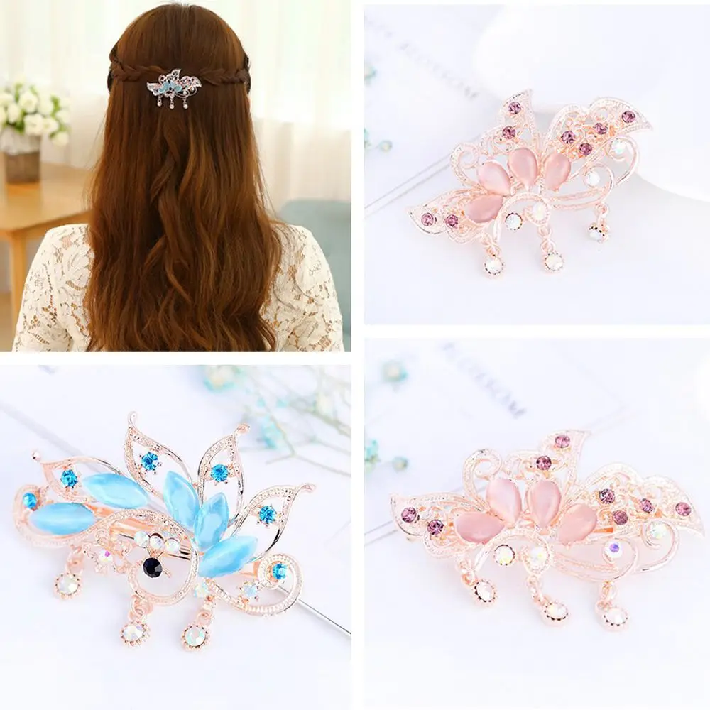 1 Pcs Exquisite Rhinestone Crystal Peacock Hair Clip Hollow Metal Barrette Hairpin for Women Elegant Shiny Headwear Accessories
1 Pcs Exquisite Rhinestone Crystal Peacock Hair Clip Hollow Metal Barrette Hairpin for Women Elegant Shiny Headwear Accessories