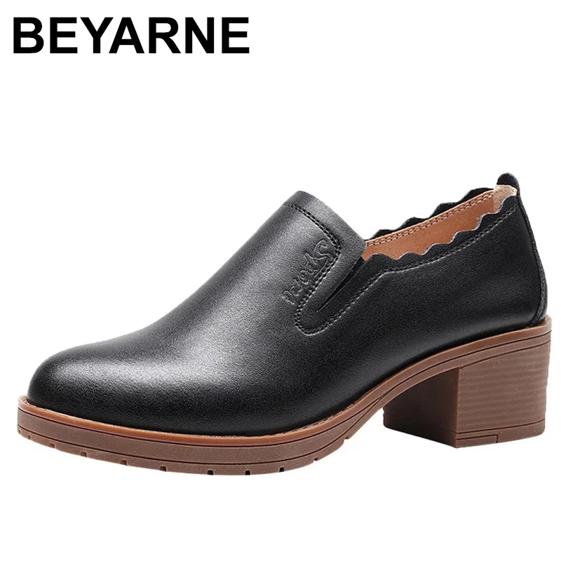 BEYARNESmall Size33-43Block Heels Platform Shoes Women Pumps Spring 2021Genuine Leather Shoes Ladies Loafers Med Heel for Office
BEYARNESmall Size33-43Block Heels Platform Shoes Women Pumps Spring 2021Genuine Leather Shoes Ladies Loafers Med Heel for Office