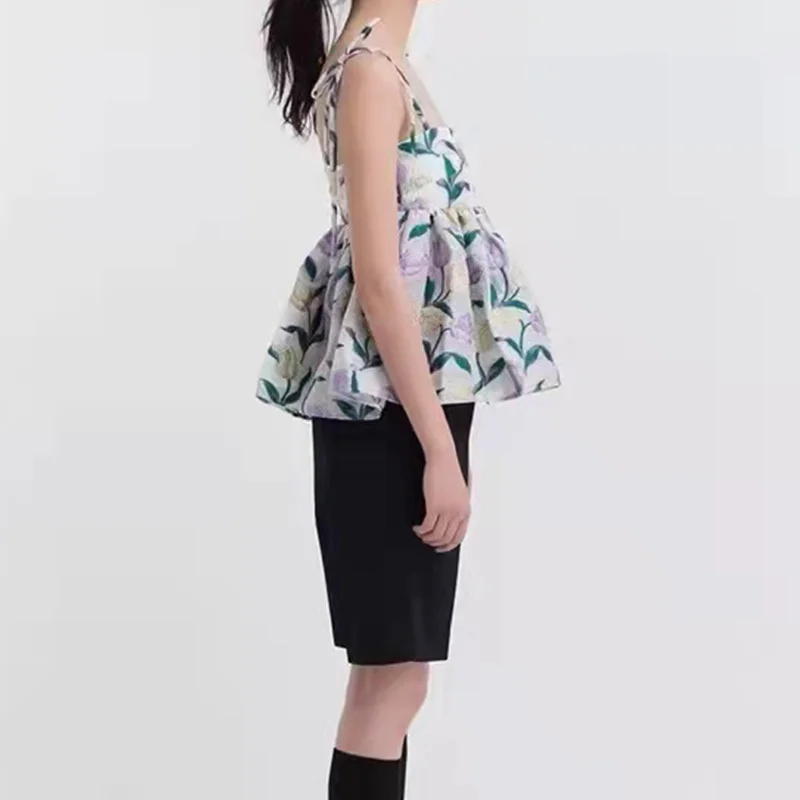 LouLanQueen Ruffles Corset Sexy Crop Tops Print Floral Sexy Backless Camisole Tank Tops 2021 Summer Lady Sling Strap Club Vest
LouLanQueen Ruffles Corset Sexy Crop Tops Print Floral Sexy Backless Camisole Tank Tops 2021 Summer Lady Sling Strap Club Vest