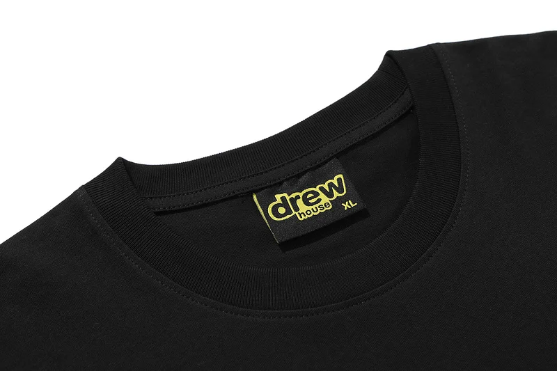 Drew House Secret T-Shirt Men Women HipHop Streetwear 100% Cotton Round Neck Tees Men
Drew House Secret T-Shirt Men Women HipHop Streetwear 100% Cotton Round Neck Tees Men