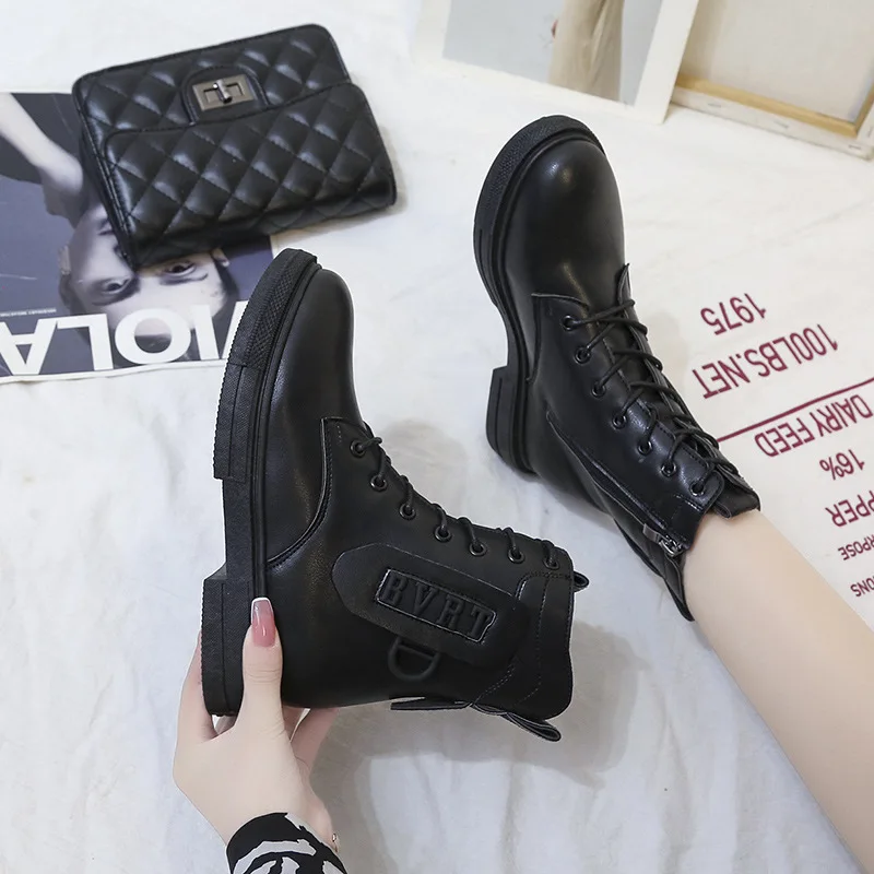 Women Martin Boots 2021 New Fashion Women Boots Platform Boots Solid Color Lace-up Motorcycle Short Boots Square Heel Boots 
Women Martin Boots 2021 New Fashion Women Boots Platform Boots Solid Color Lace-up Motorcycle Short Boots Square Heel Boots