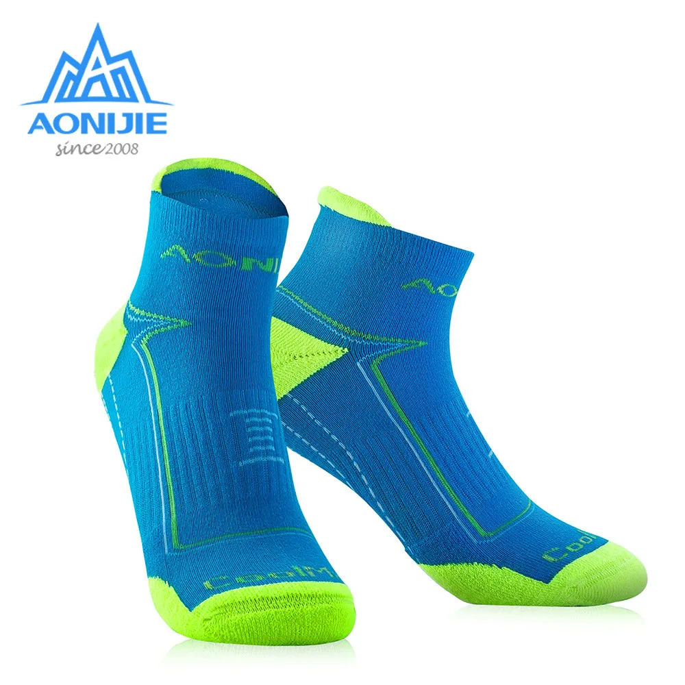 Носки компрессионные AONIJIE E4090, для занятий спортом на открытом воздухе, бега, спортивных мероприятий, тренировок, для велоспорта
Носки компрессионные AONIJIE E4090, для занятий спортом на открытом воздухе, бега, спортивных мероприятий, тренировок, для велоспорта