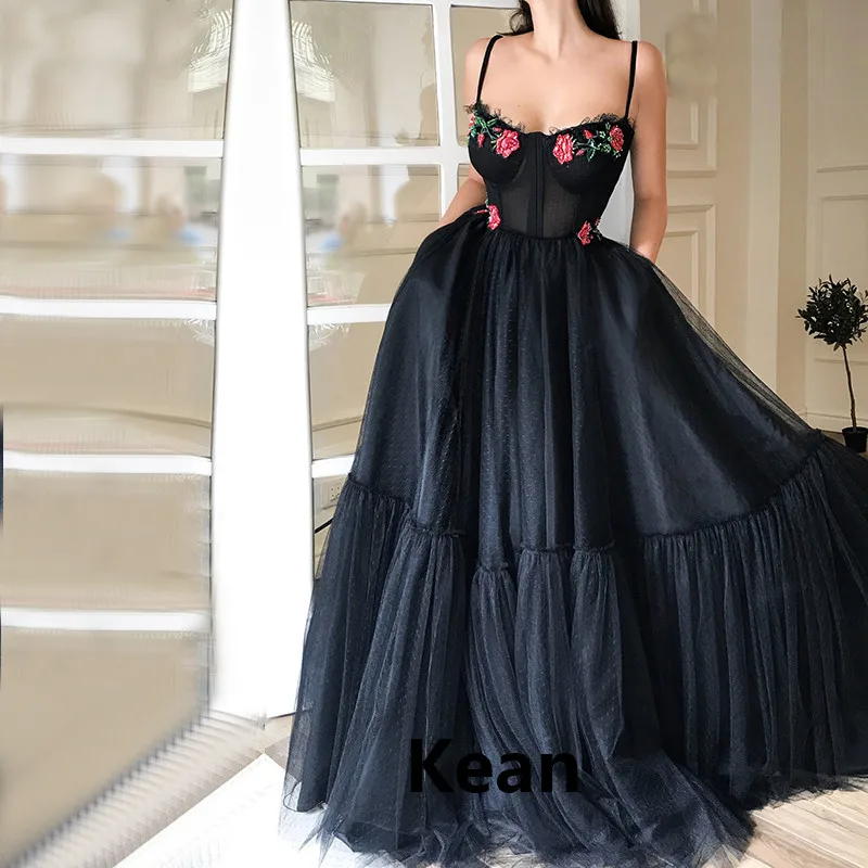 Spaghetti Straps Evening Dress Black With Pocket Special Occasion robe soiree Islamic Dubai Kaftan Saudi Arabic Boho Prom Dress
Spaghetti Straps Evening Dress Black With Pocket Special Occasion robe soiree Islamic Dubai Kaftan Saudi Arabic Boho Prom Dress
