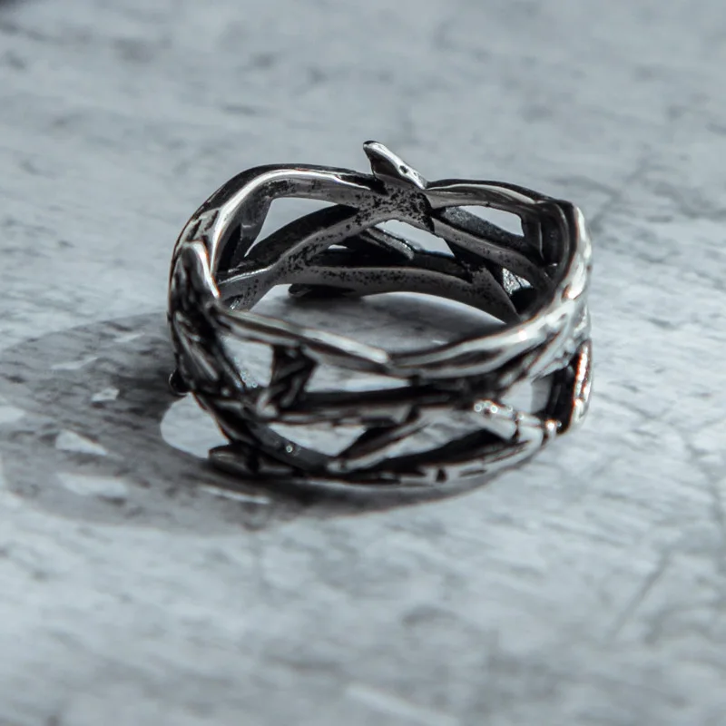 Unique Hollow Out Design Olive Branch Ring Fashion Stainless Steel Couple Rings Men Women Punk Biker Jewelry Dropshipping
Unique Hollow Out Design Olive Branch Ring Fashion Stainless Steel Couple Rings Men Women Punk Biker Jewelry Dropshipping