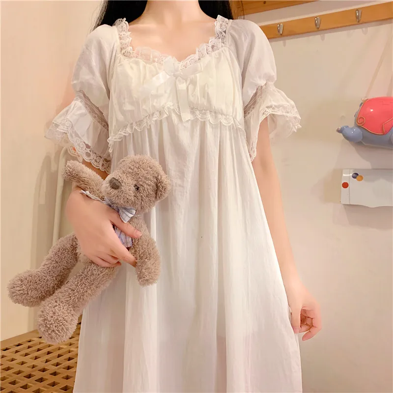 Japanese Chic Chiffon Sweet White Women Girl Pajamas Home Service Summer Kawaii Lace Bow Square Collar Mid-Calf Dresses 2021
Japanese Chic Chiffon Sweet White Women Girl Pajamas Home Service Summer Kawaii Lace Bow Square Collar Mid-Calf Dresses 2021