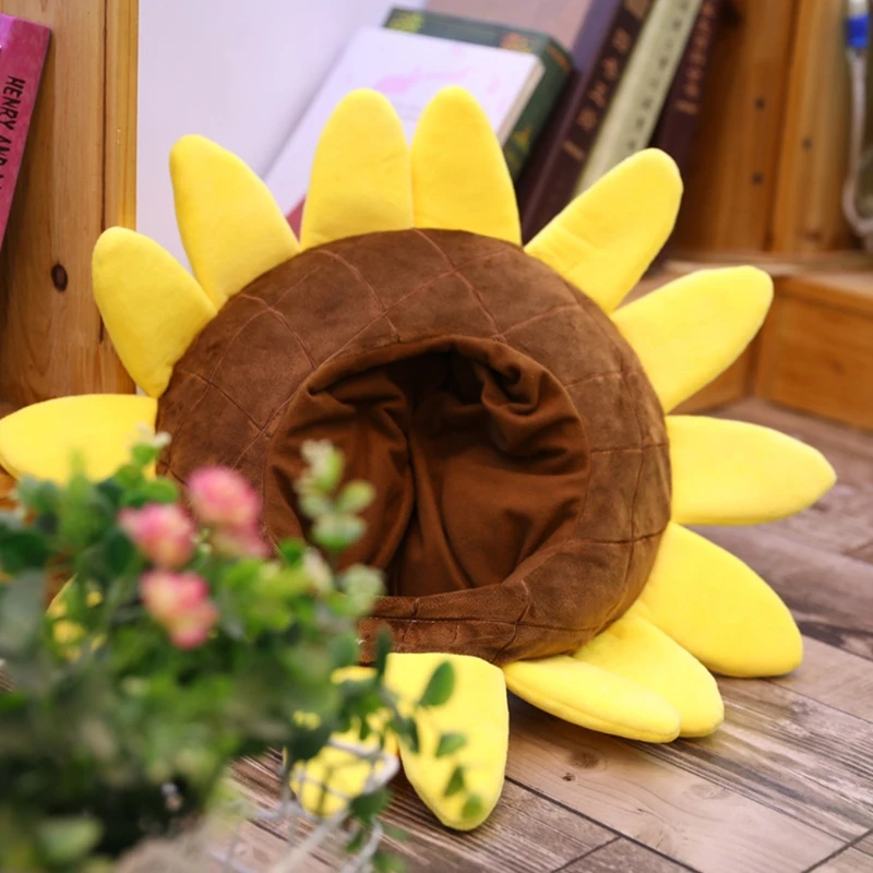 Lovely Sunflower Shape Plush Hat Funny Stuffed Toys Headgear Warm Cap Photo Prop 
Lovely Sunflower Shape Plush Hat Funny Stuffed Toys Headgear Warm Cap Photo Prop