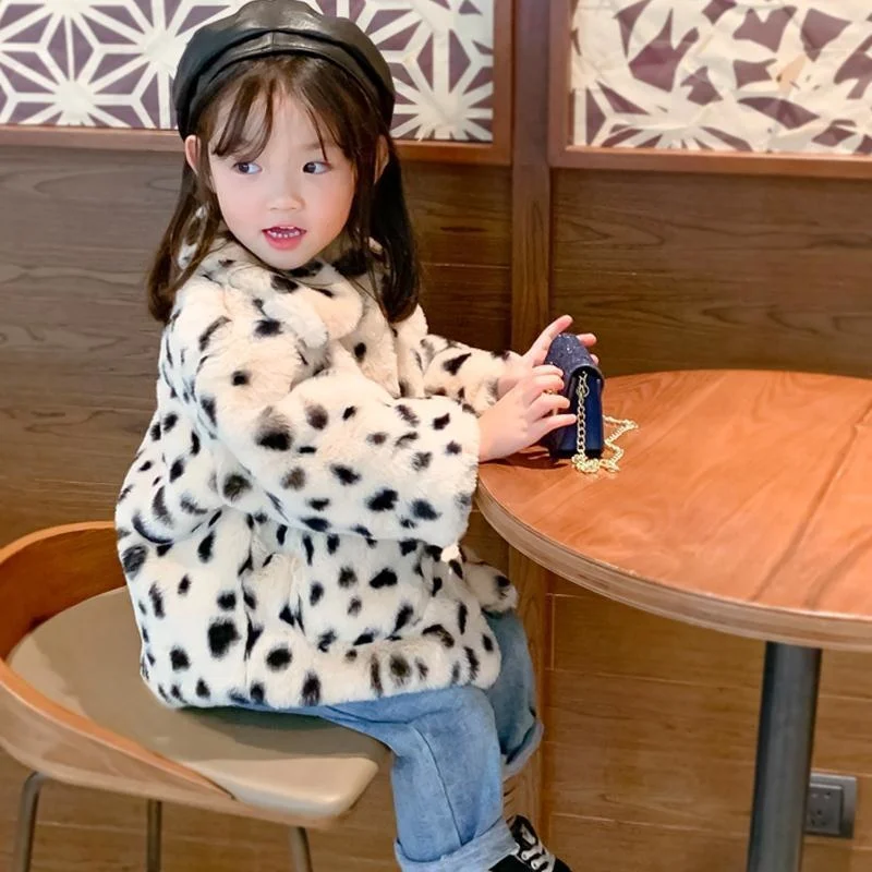 Fluffy Leopard Jackets Outerwear Children Clothing Faux Fur Coat Children Autumn Baby Girl Winter Clothes Kids Jacket Fur Coat
Fluffy Leopard Jackets Outerwear Children Clothing Faux Fur Coat Children Autumn Baby Girl Winter Clothes Kids Jacket Fur Coat