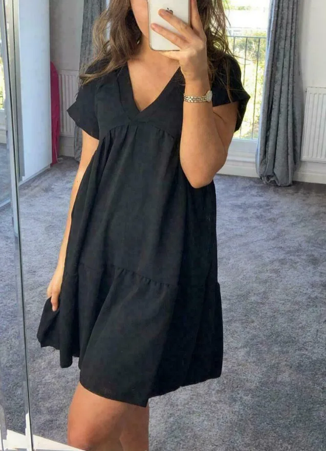 13 Color Short-Sleeved Above Knee Women Dress 2021 Summer V-Neck Big Swing Casual Vacation Classic Dress Female Street Fashion
13 Color Short-Sleeved Above Knee Women Dress 2021 Summer V-Neck Big Swing Casual Vacation Classic Dress Female Street Fashion