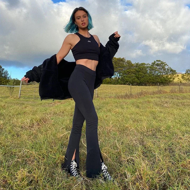 Female Flared Trousers, Adults Solid Color High Waist Long Pants Sweat Pants for Summer Fall, Black, S/M/L
Female Flared Trousers, Adults Solid Color High Waist Long Pants Sweat Pants for Summer Fall, Black, S/M/L