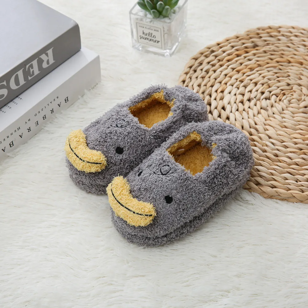 Baby Girls Cotton Slippers Winter Children Cute Grey Fish Plush Slippers Kids Home Shoes Fashion Non-slip Warm Slipper
Baby Girls Cotton Slippers Winter Children Cute Grey Fish Plush Slippers Kids Home Shoes Fashion Non-slip Warm Slipper