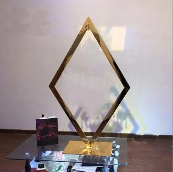 Декоративная Цветочная стойка для свадебного центра 
Декоративная Цветочная стойка для свадебного центра