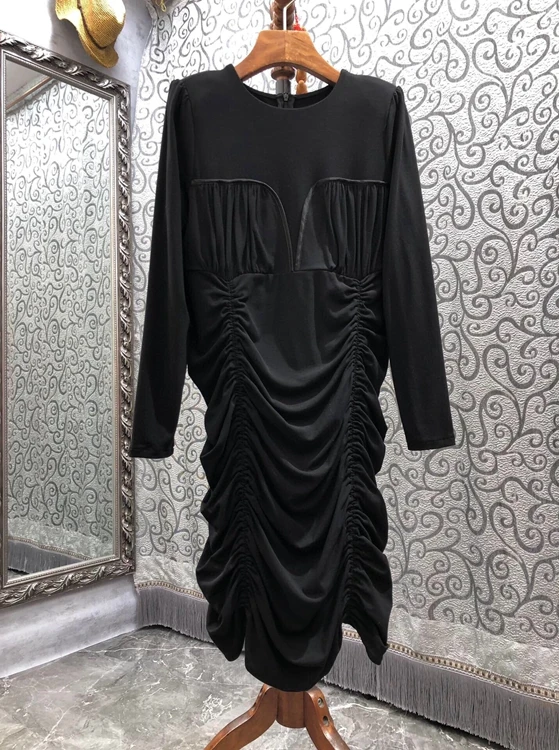 2021 new women fashion long-sleeved round neck shoulder pads slim black dress pleated high-end dress 1124
2021 new women fashion long-sleeved round neck shoulder pads slim black dress pleated high-end dress 1124