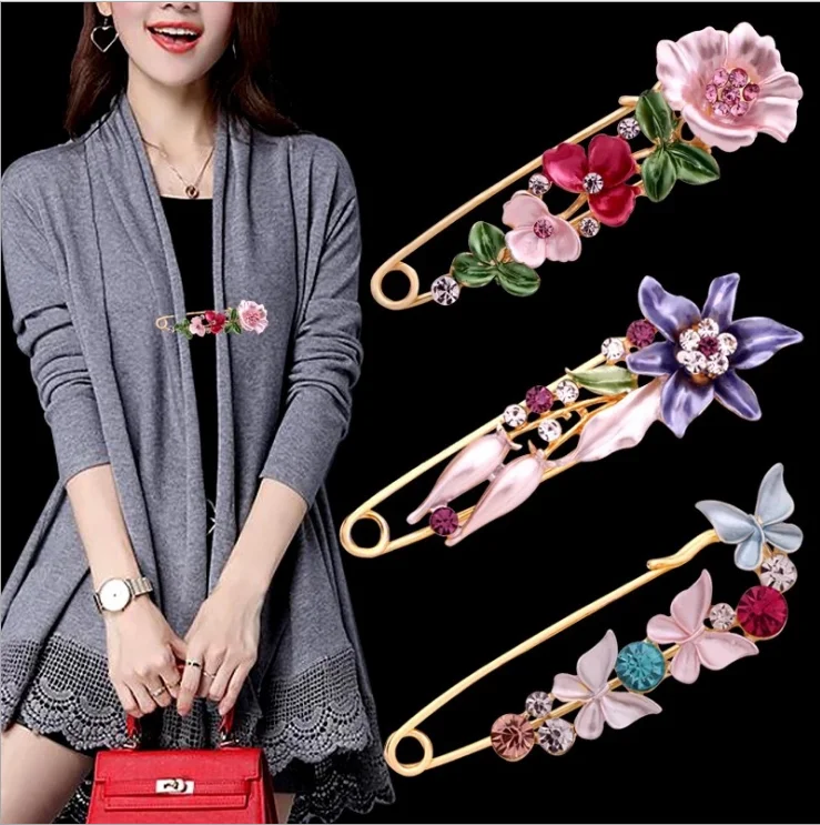 2pcs Fashion Jewelry multiple styles Rhinestone Brooches Flower / butterfly Brooches Pins For woman wholesale
2pcs Fashion Jewelry multiple styles Rhinestone Brooches Flower / butterfly Brooches Pins For woman wholesale