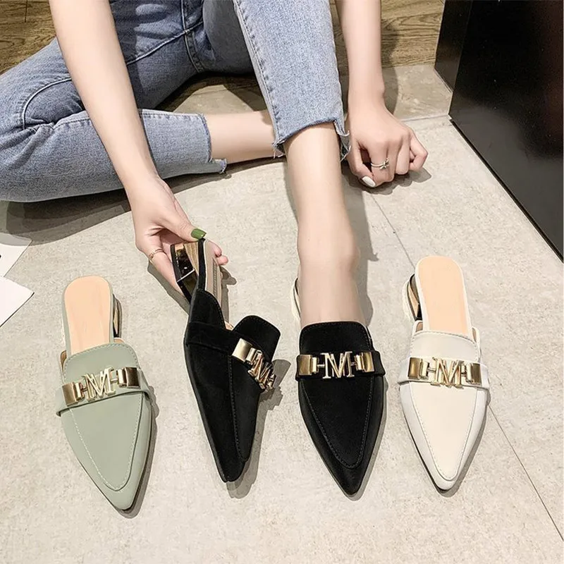 Women Slippers Shoes Pointed Toe Chains Low Heels Ladies PU Slides Slingbacks Square Heels Female Summers Fashion Casual New
Women Slippers Shoes Pointed Toe Chains Low Heels Ladies PU Slides Slingbacks Square Heels Female Summers Fashion Casual New