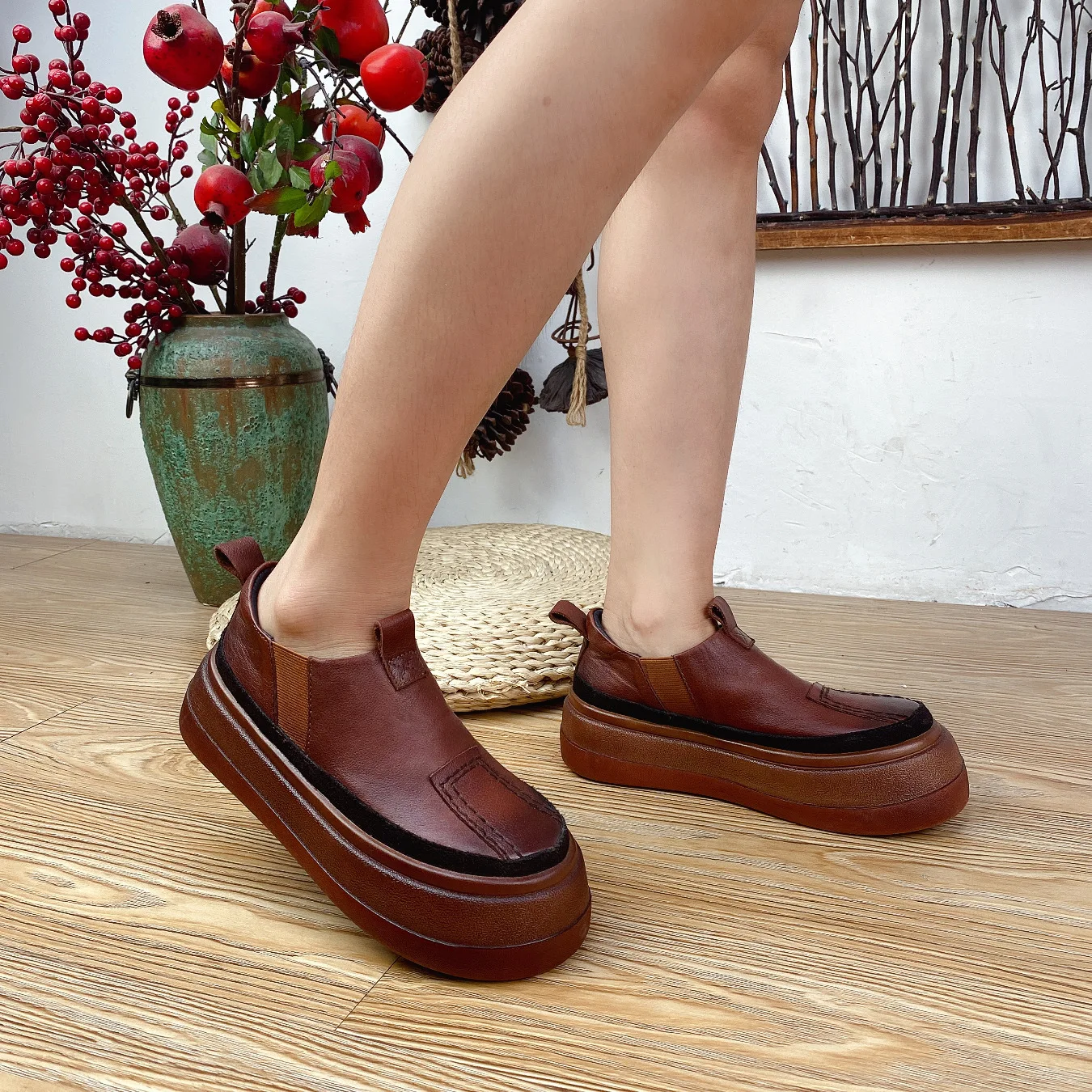 Birkuir Genuine Leather Women Shoes Handmade Platform Shoes Spring Autumn Loafers Slip On Lace Up Punk Leisure Ladies Shoes
Birkuir Genuine Leather Women Shoes Handmade Platform Shoes Spring Autumn Loafers Slip On Lace Up Punk Leisure Ladies Shoes
