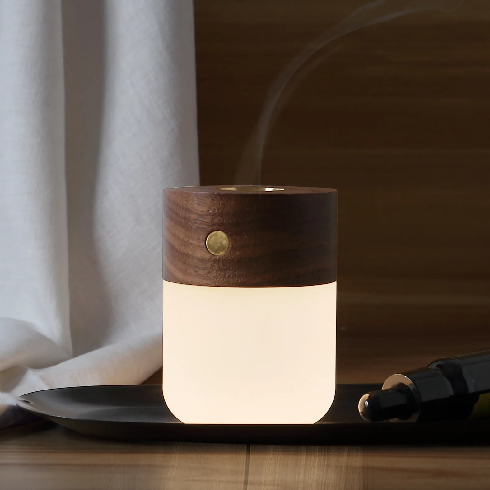 Good night light aromatherapy sleep aid lamp home bedroom soothe the nerves sleep aid creative gift gift bedside lamp
Good night light aromatherapy sleep aid lamp home bedroom soothe the nerves sleep aid creative gift gift bedside lamp
