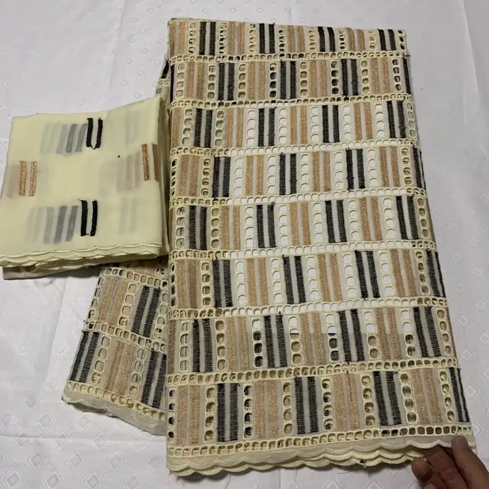 NaXiu Gold lace fabric swiss voile lace fabric dubai fabric high quality tissu nigerian 2019 dry lace 7yard
NaXiu Gold lace fabric swiss voile lace fabric dubai fabric high quality tissu nigerian 2019 dry lace 7yard