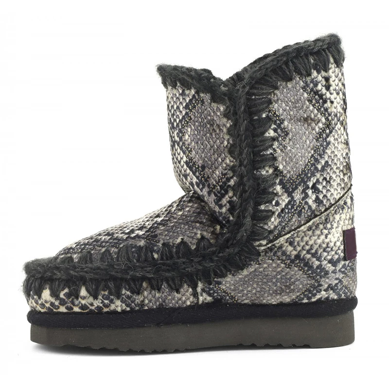 Moug winter shoes women snow boots original eskimo 24 Serpentine handmade sheepskin platform ladies ankle boots
Moug winter shoes women snow boots original eskimo 24 Serpentine handmade sheepskin platform ladies ankle boots