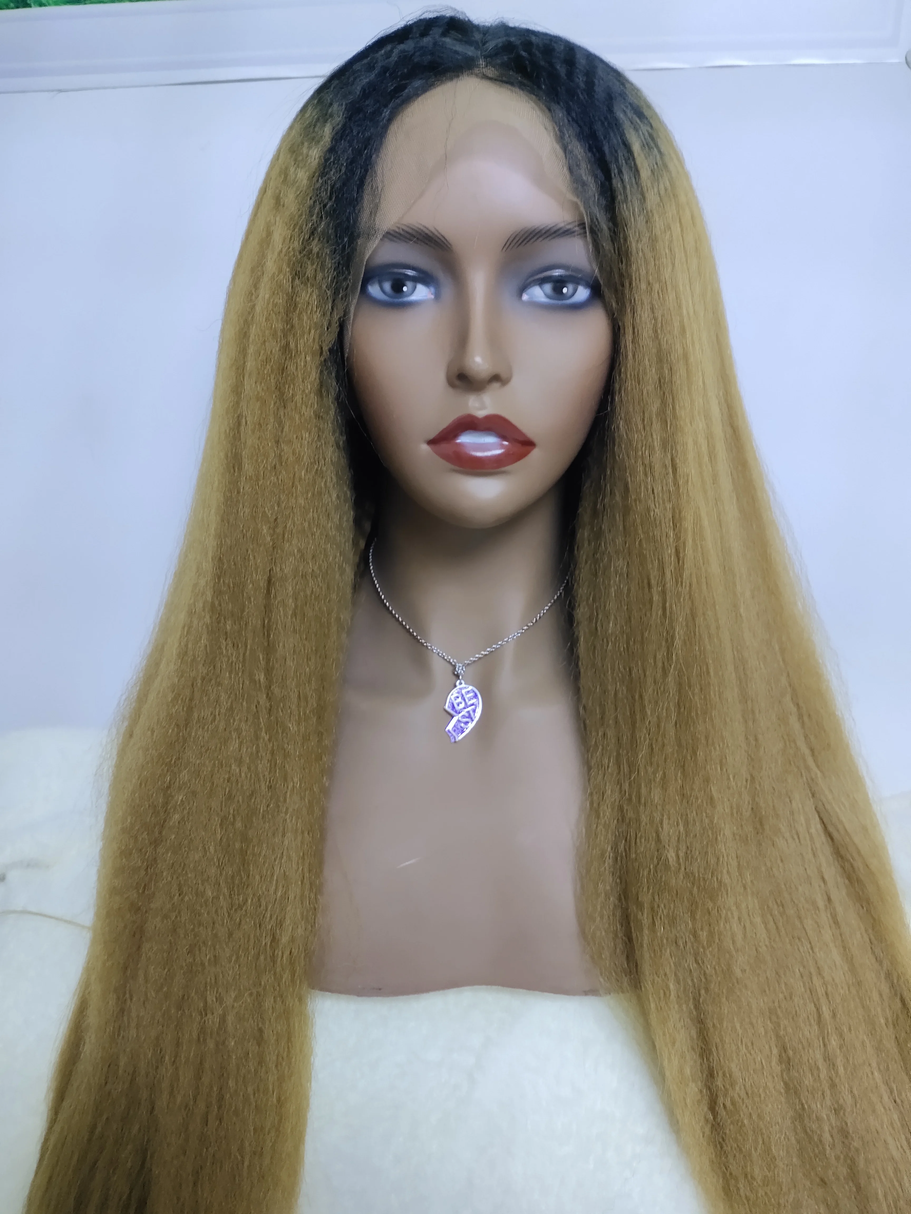 Yaki Straight 1B Ombre Honey Blonde Lace Front Wig For Black Women BabyHair 26Inch Long Heat Resistant Preplucked Synthetic 
Yaki Straight 1B Ombre Honey Blonde Lace Front Wig For Black Women BabyHair 26Inch Long Heat Resistant Preplucked Synthetic