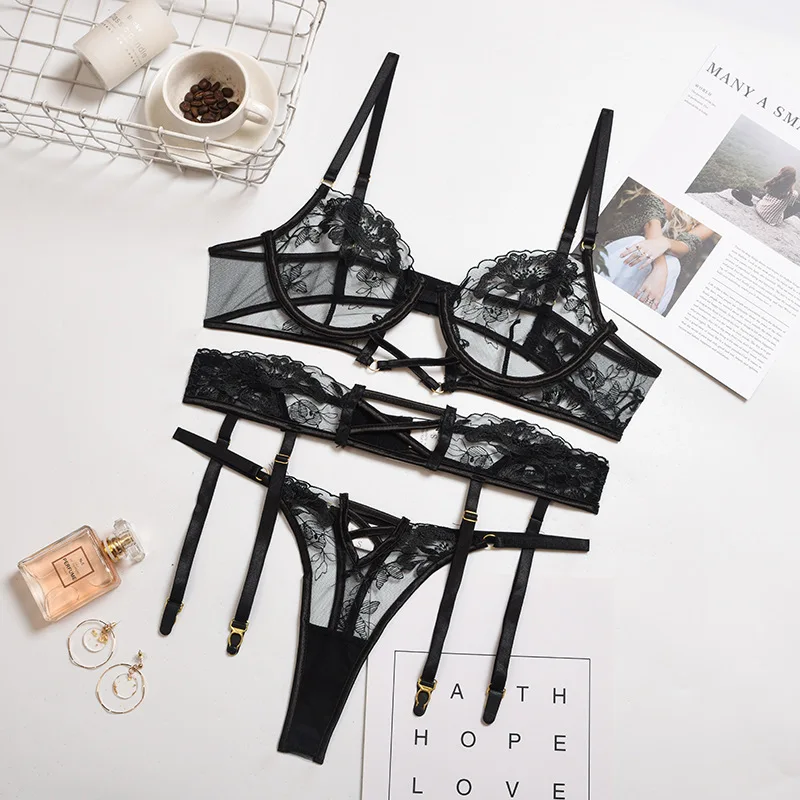 3PCS White Lace Flower Embroidery Bra Set Sexy Bra Thong Mini Dress Suit Ladies Nightwear Underwear Lingerie Sets sous vetement
3PCS White Lace Flower Embroidery Bra Set Sexy Bra Thong Mini Dress Suit Ladies Nightwear Underwear Lingerie Sets sous vetement