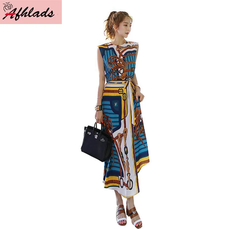 Sleeveless Print 2018 New Korean Two-piece Fashion style Shirt Waist Women's O-Neck Tops Elastic Waist skirts Two-piece Sets
Sleeveless Print 2018 New Korean Two-piece Fashion style Shirt Waist Women's O-Neck Tops Elastic Waist skirts Two-piece Sets