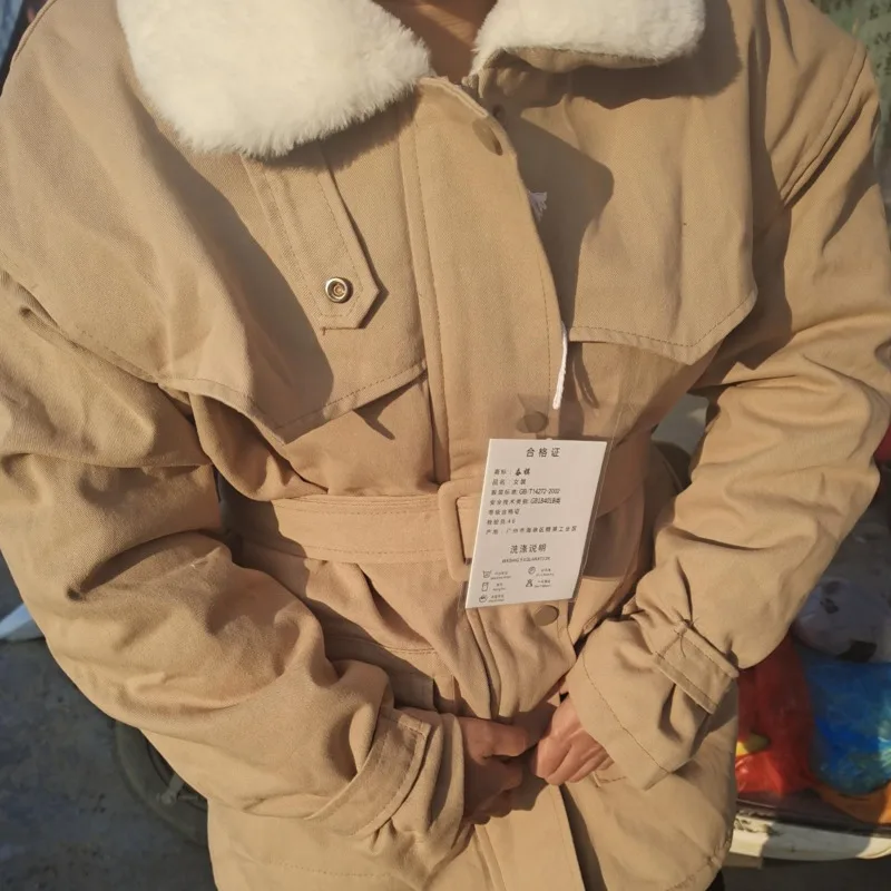 Coat Women New Fashion Short Coat For Casual Women Winter Thick Warm Jacket Parka Korean Coat Fake Fur Fluffy Jacket Outerwear 
Coat Women New Fashion Short Coat For Casual Women Winter Thick Warm Jacket Parka Korean Coat Fake Fur Fluffy Jacket Outerwear