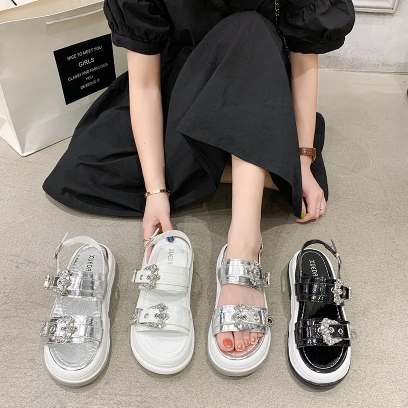 Large Size 2021 Summer Clogs With Heel Female Sandal Beach Shoes Womens Wedges Med Big Thick Girls Platform Flat Multicolored Sp 
Large Size 2021 Summer Clogs With Heel Female Sandal Beach Shoes Womens Wedges Med Big Thick Girls Platform Flat Multicolored Sp