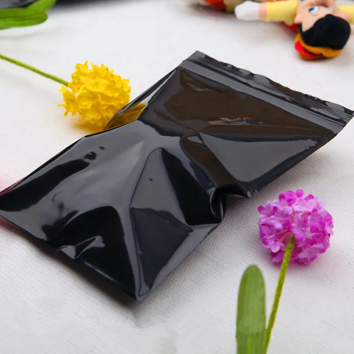 Wholesale 100pcs 14cm*20cm*120micron Black Laminated Zip Bag Plastic Packaging Zipper Bag Gift/Mailing Bag
Wholesale 100pcs 14cm*20cm*120micron Black Laminated Zip Bag Plastic Packaging Zipper Bag Gift/Mailing Bag
