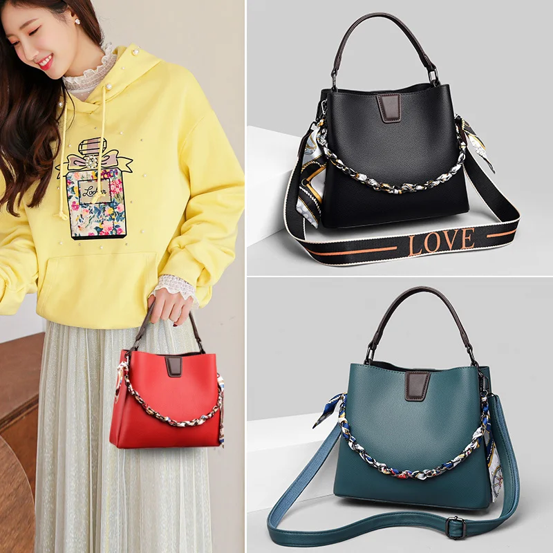 Wide Strap Bucket Bags for Women Chain Tote Handbag Designer Scarves Leather Shoulder Messenger Bag Lady Broadband Crossbody Bag
Wide Strap Bucket Bags for Women Chain Tote Handbag Designer Scarves Leather Shoulder Messenger Bag Lady Broadband Crossbody Bag